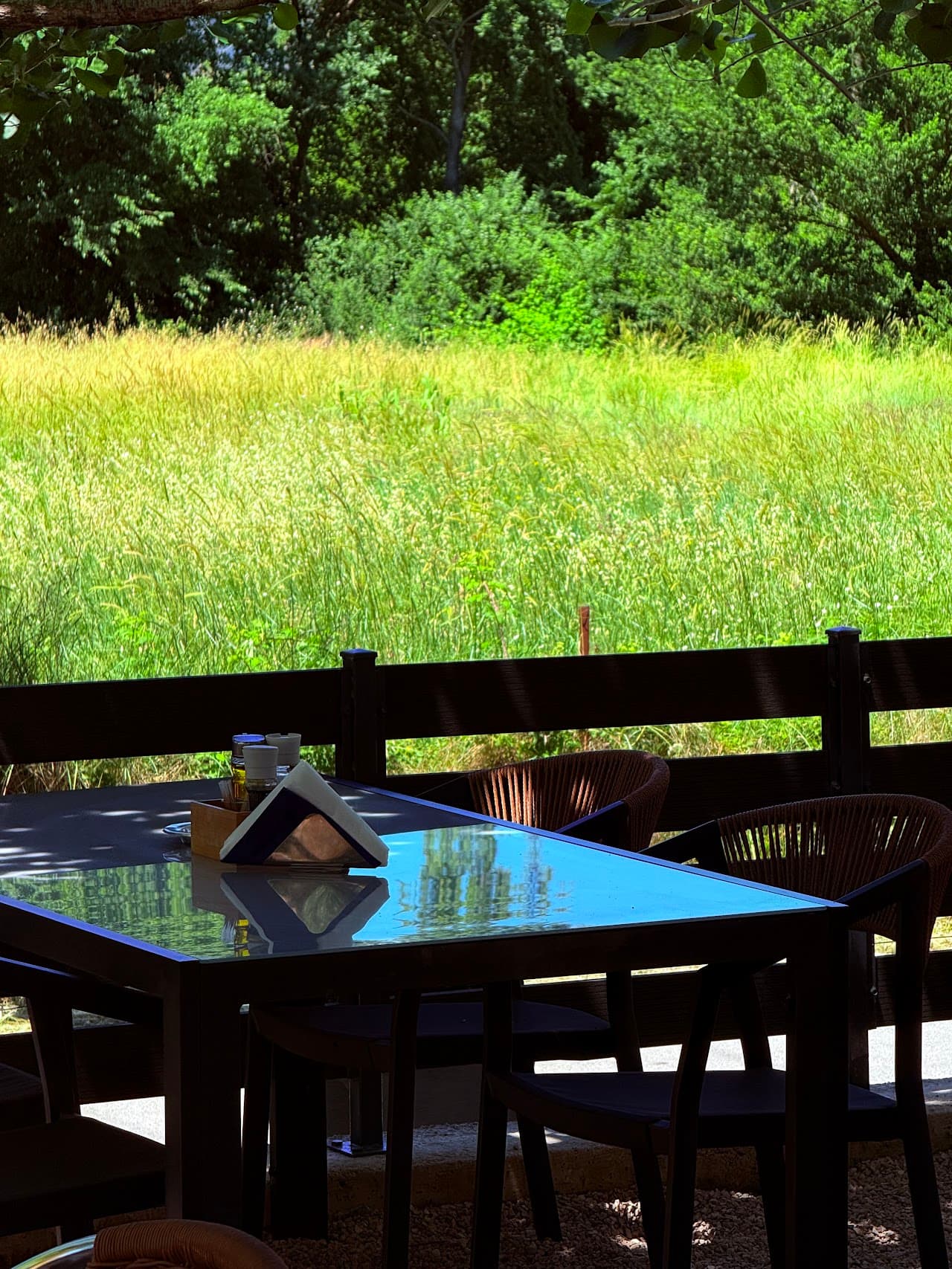 Apomero Restaurant