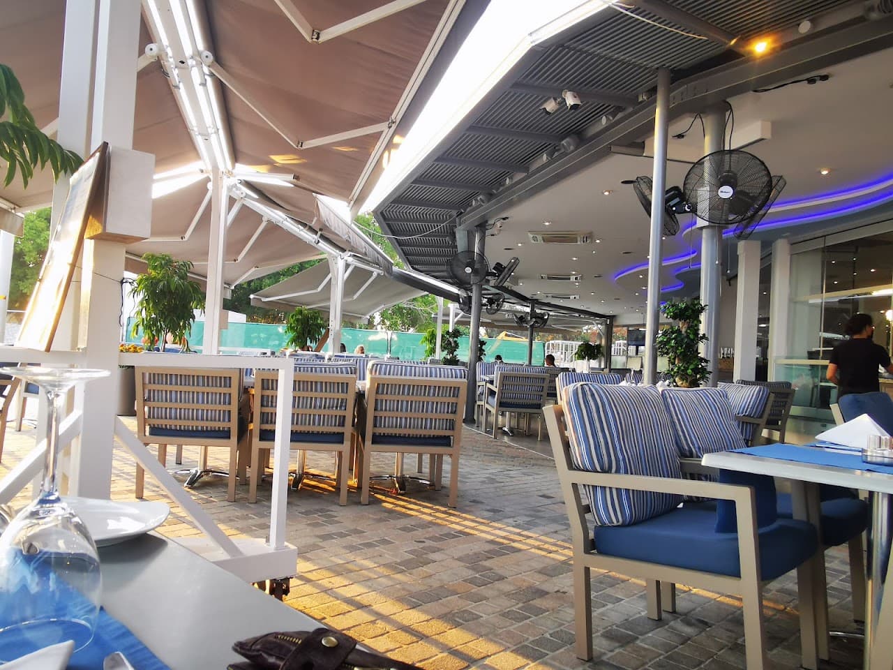 HarbourCafe