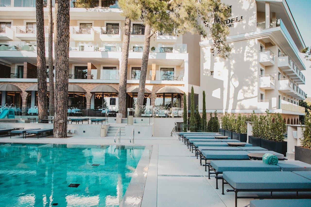 Pendeli Resort