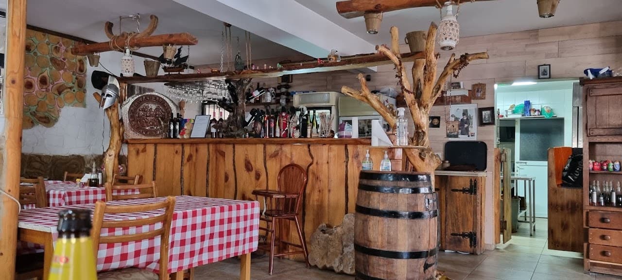 Picnic tavern